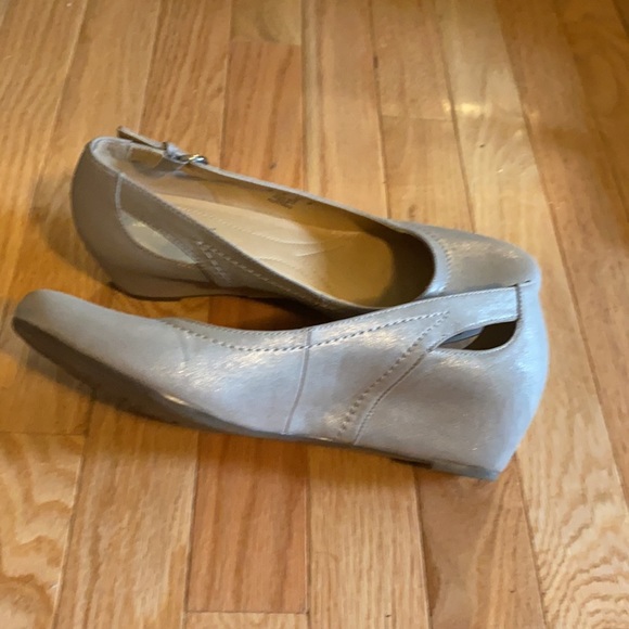 Metallic covered heel slide shoe - Picture 2 of 4